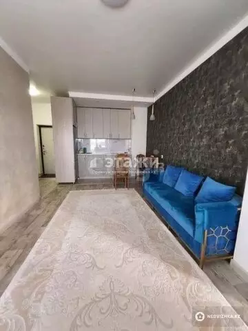 3-комнатная квартира, этаж 12 из 19, 70 м²