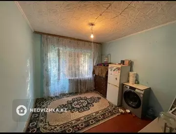 2-комнатная квартира, этаж 2 из 4, 36 м²