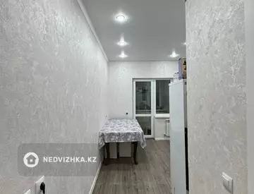 60 м², 2-комнатная квартира, этаж 3 из 3, 60 м², изображение - 2