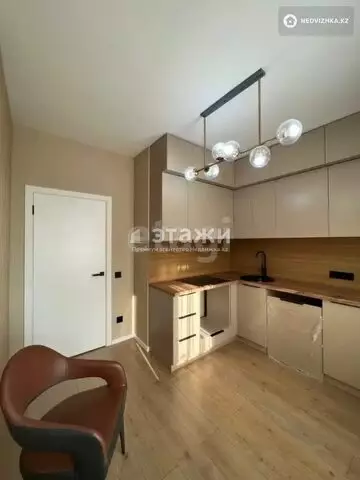 1-комнатная квартира, этаж 12 из 15, 40 м²