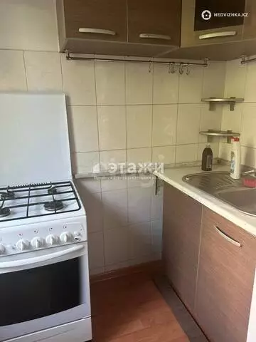 2-комнатная квартира, этаж 3 из 5, 44 м²