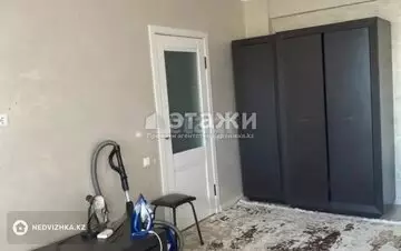 1-комнатная квартира, этаж 3 из 9, 44 м²