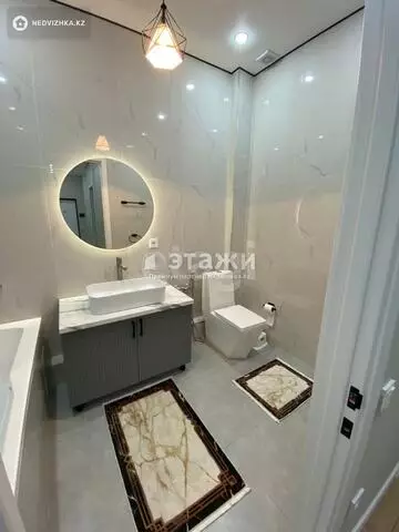 3-комнатная квартира, этаж 2 из 17, 100 м²