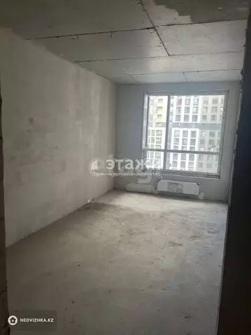 3-комнатная квартира, этаж 7 из 12, 84 м²