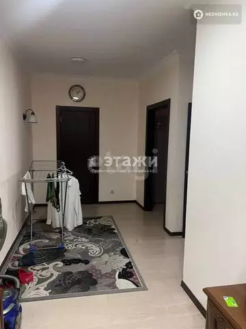 2-комнатная квартира, этаж 2 из 9, 60 м²