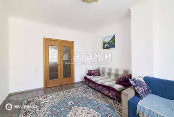 2-комнатная квартира, этаж 10 из 13, 67 м²