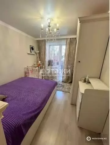 2-комнатная квартира, этаж 2 из 10, 50 м²