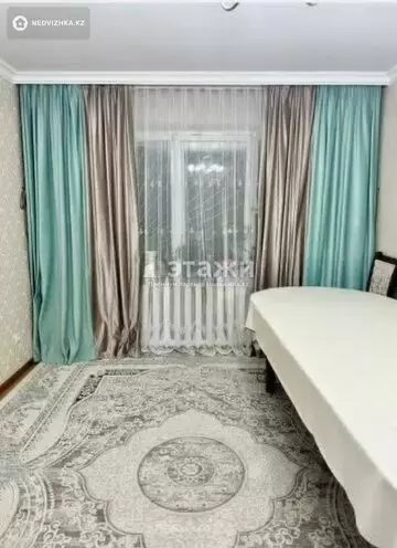 4-комнатная квартира, этаж 1 из 6, 86 м²