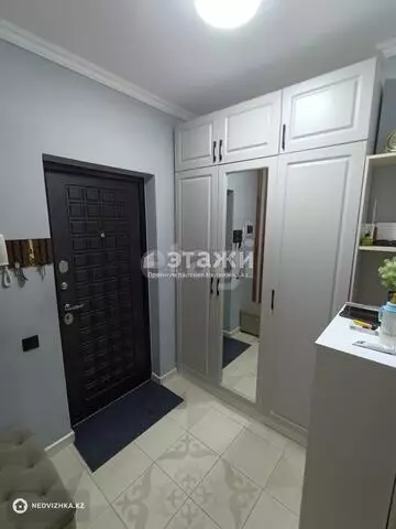 3-комнатная квартира, этаж 4 из 10, 72 м²