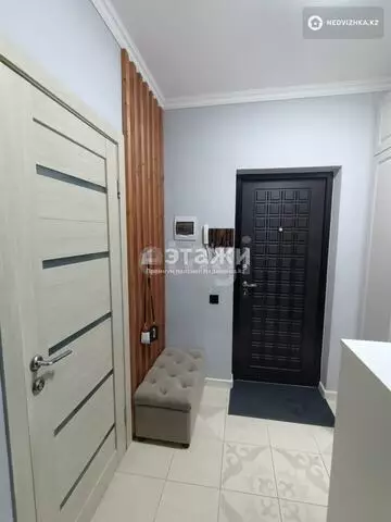 3-комнатная квартира, этаж 4 из 10, 72 м²