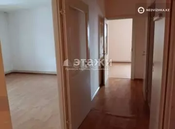 2-комнатная квартира, этаж 3 из 5, 79 м²