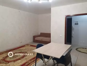 1-комнатная квартира, этаж 12 из 12, 49 м²