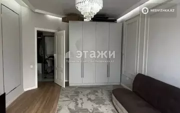 1-комнатная квартира, этаж 3 из 10, 46 м²