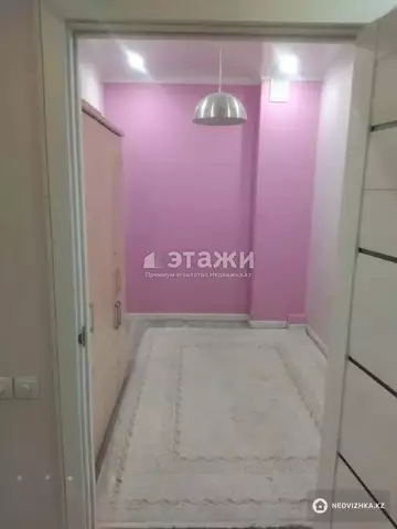 1-комнатная квартира, этаж 2 из 5, 49 м²