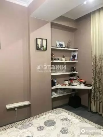 3-комнатная квартира, этаж 4 из 12, 87 м²