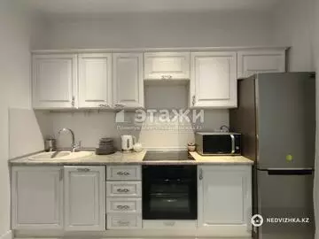 2-комнатная квартира, этаж 11 из 12, 58 м², на длительный срок