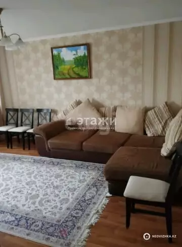 3-комнатная квартира, этаж 4 из 6, 70 м²