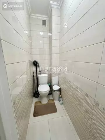 2-комнатная квартира, этаж 1 из 9, 60 м²