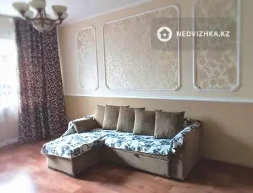 3-комнатная квартира, этаж 8 из 9, 73 м²