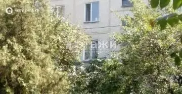 2-комнатная квартира, этаж 4 из 5, 44 м²