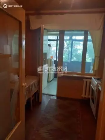 2-комнатная квартира, этаж 4 из 5, 45 м²
