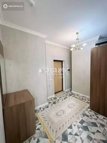 2-комнатная квартира, этаж 13 из 18, 87 м²