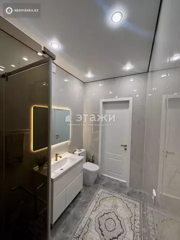 2-комнатная квартира, этаж 13 из 18, 87 м²