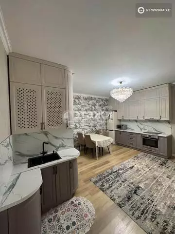 2-комнатная квартира, этаж 13 из 18, 87 м²