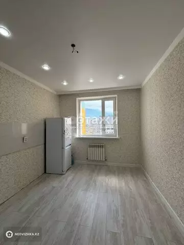 1-комнатная квартира, этаж 5 из 9, 39 м²