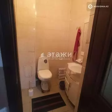 3-комнатная квартира, этаж 4 из 10, 80 м²