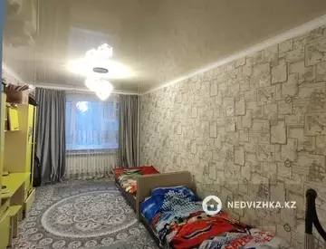 3-комнатная квартира, этаж 4 из 5, 63 м²