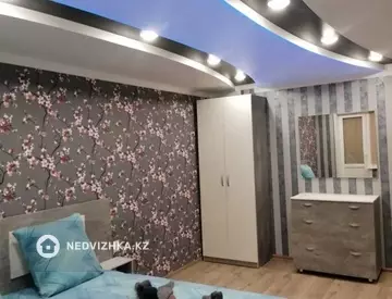 70 м², 2-комнатная квартира, этаж 3 из 5, 70 м², посуточно, изображение - 5