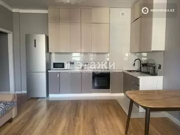 2-комнатная квартира, этаж 5 из 18, 52 м²