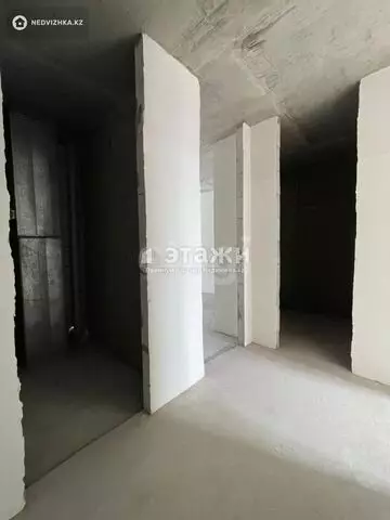 3-комнатная квартира, этаж 12 из 14, 99 м²