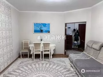 1-комнатная квартира, этаж 5 из 10, 49 м²