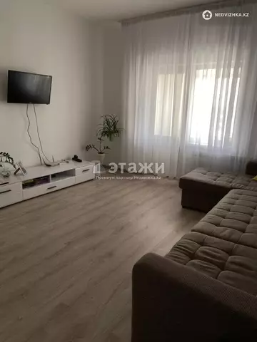1-комнатная квартира, этаж 15 из 19, 47 м²
