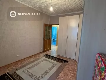 3-комнатная квартира, этаж 4 из 5, 74 м²