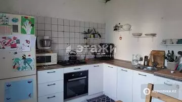 2-комнатный дом, 3.3 соток, 90 м²