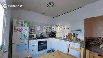 2-комнатный дом, 3.3 соток, 90 м²