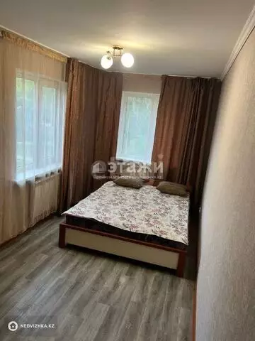 2-комнатная квартира, этаж 3 из 4, 48 м²