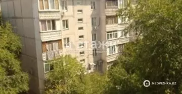 4-комнатная квартира, этаж 2 из 5, 83 м²