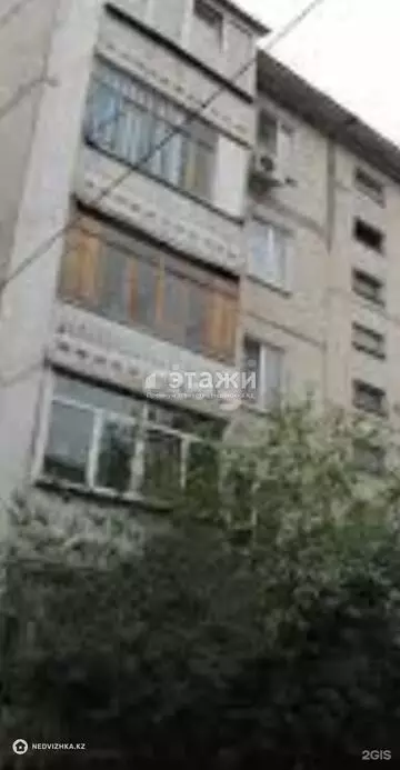 4-комнатная квартира, этаж 2 из 5, 83 м²