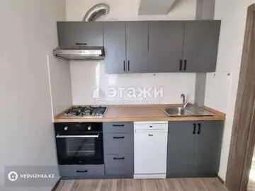 1-комнатная квартира, этаж 4 из 6, 27 м²