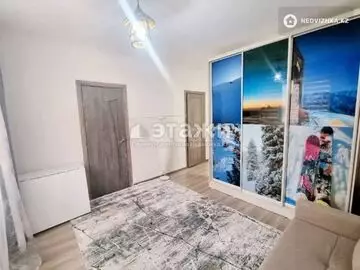 1-комнатная квартира, этаж 4 из 6, 27 м²