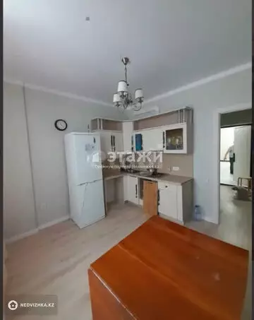 1-комнатная квартира, этаж 9 из 9, 38 м²