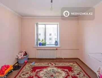 3-комнатная квартира, этаж 6 из 6, 80 м²