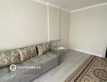 1-комнатная квартира, этаж 18 из 22, 43 м²