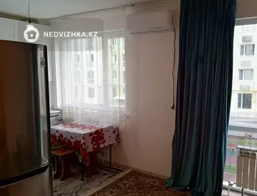 2-комнатная квартира, этаж 2 из 2, 52 м²