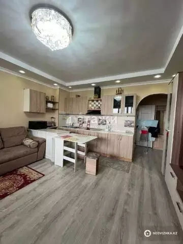 2-комнатная квартира, этаж 10 из 15, 56 м²