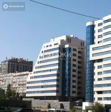 2-комнатная квартира, этаж 2 из 12, 95 м²